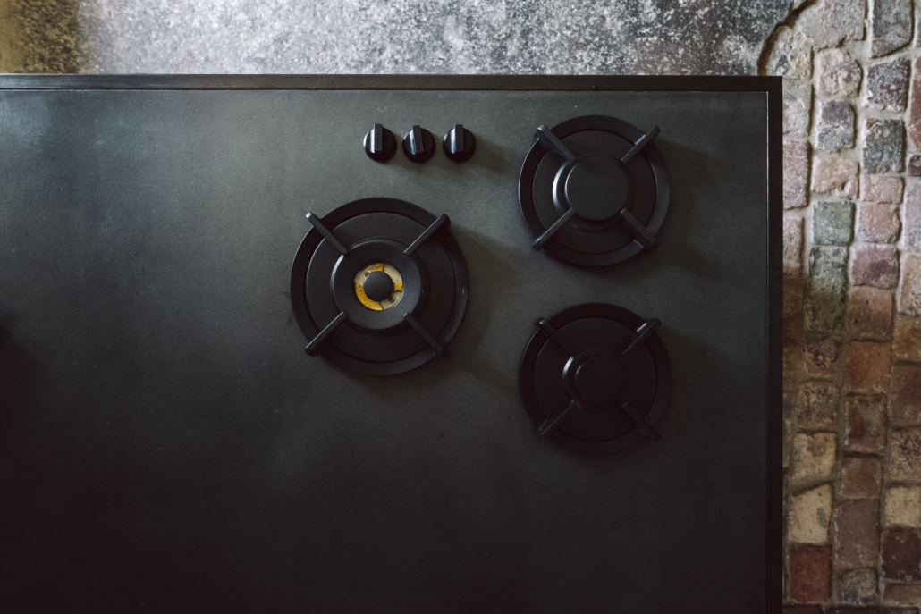 PITT Cooking's Integrated Burners Are the Beauty Queens of Kitchen